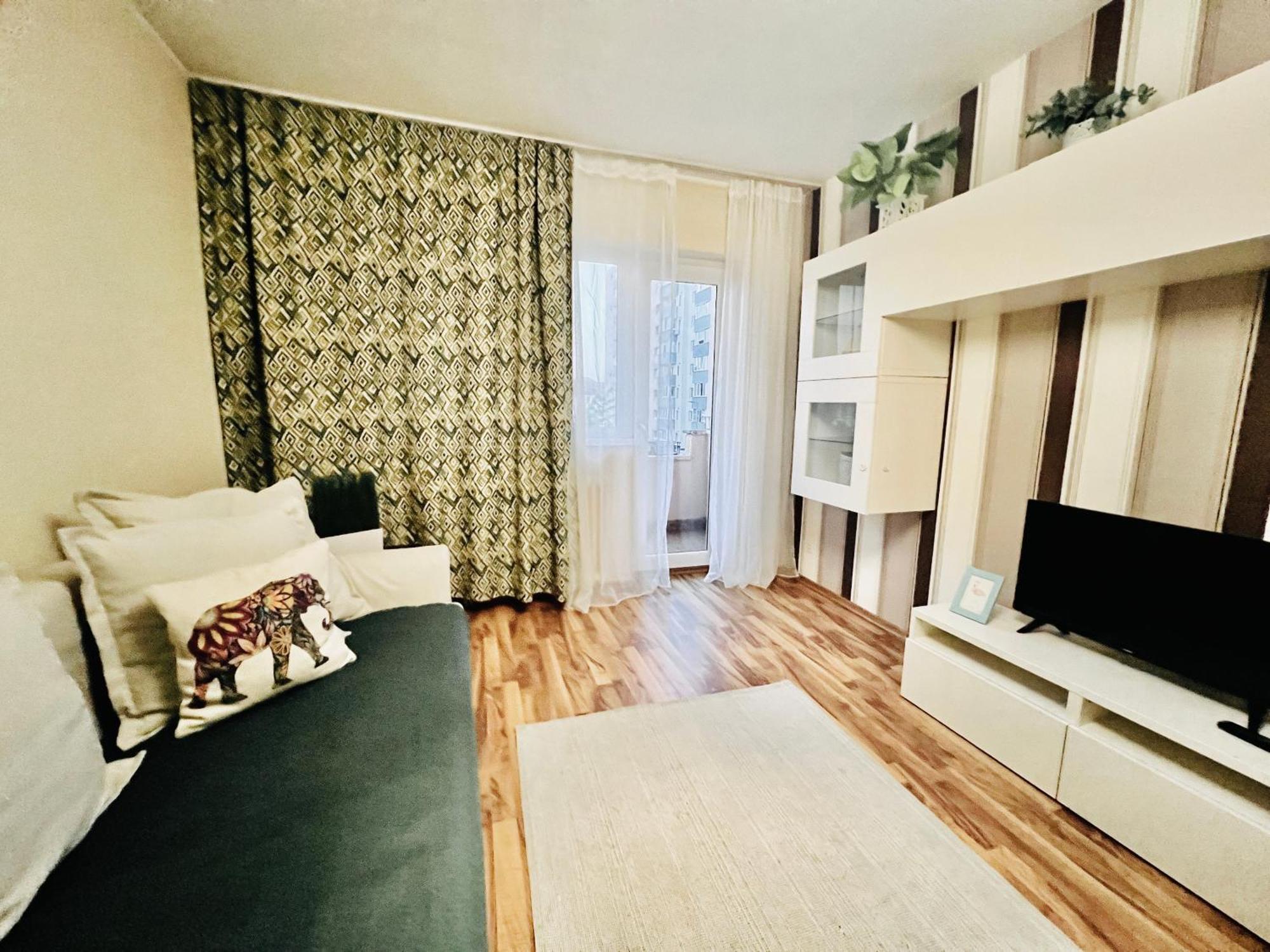 Boulevard Rose Apartamento Alba Iulia Exterior foto